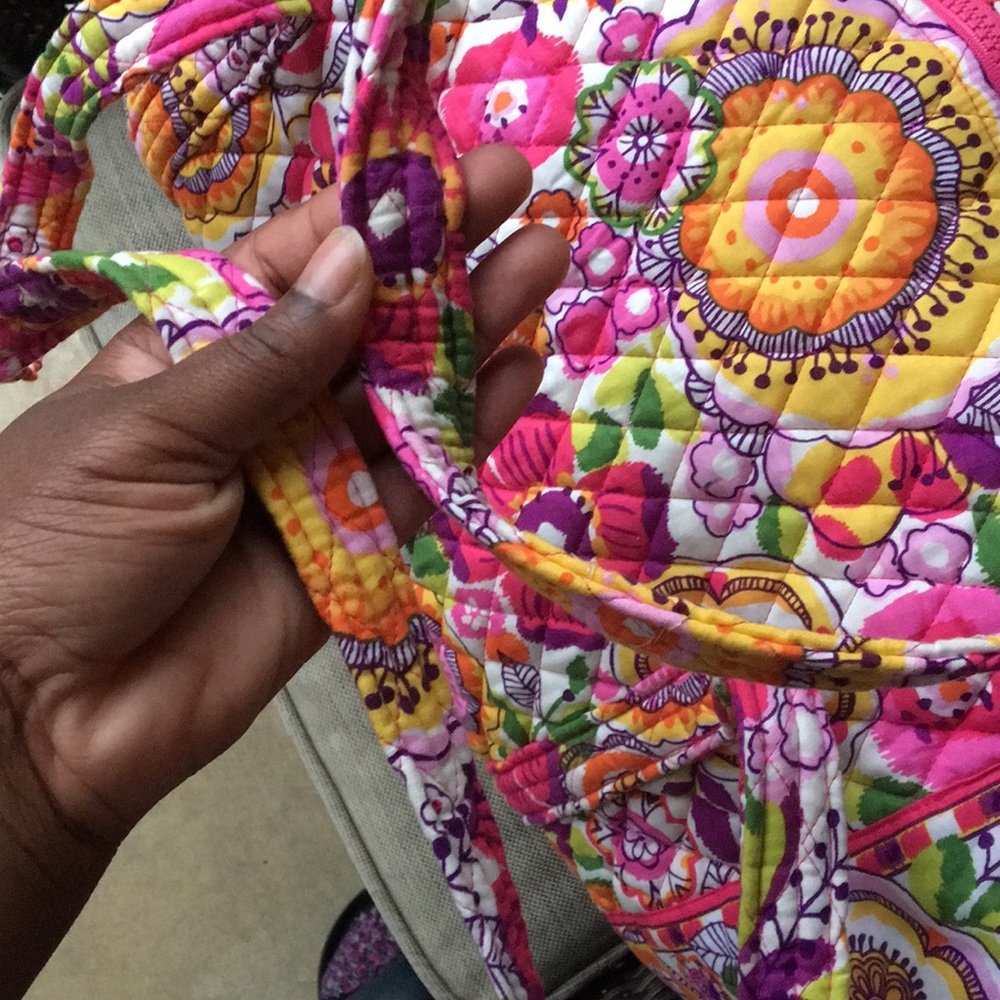 Vera Bradley Giant Carry On - Picture 4 of 12